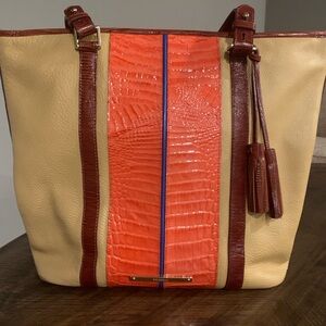 Vintage Brahmin Bag/Purse. Brown/Tan/Orange. A dust bag is included.